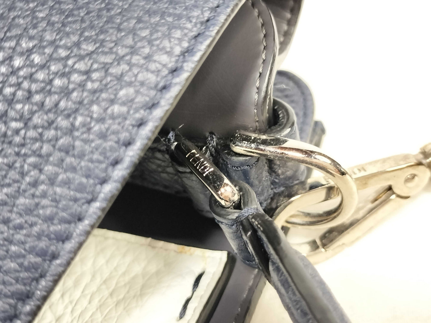 FENDI Peekaboo X-Light 7VA447 Tote Bag