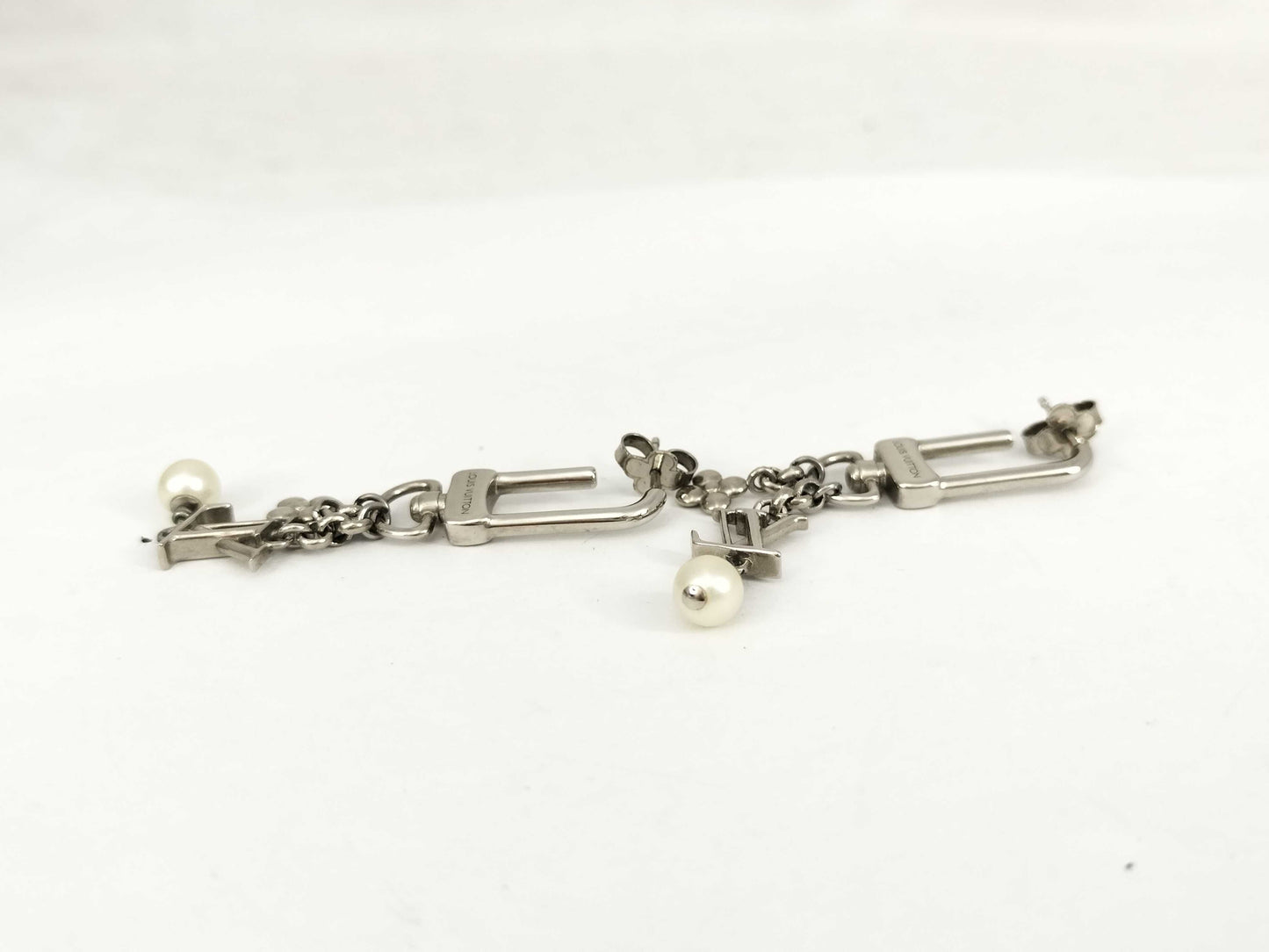 LOUIS VUITTON Earrings LV Iconic Hook M02674 Earrings