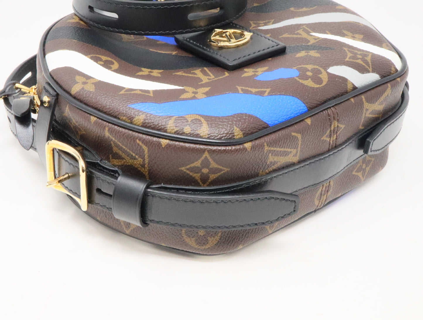LOUIS VUITTON Monogram League of Legends Boat Chapau Soup M45095 PL4199 Shoulder Bag
