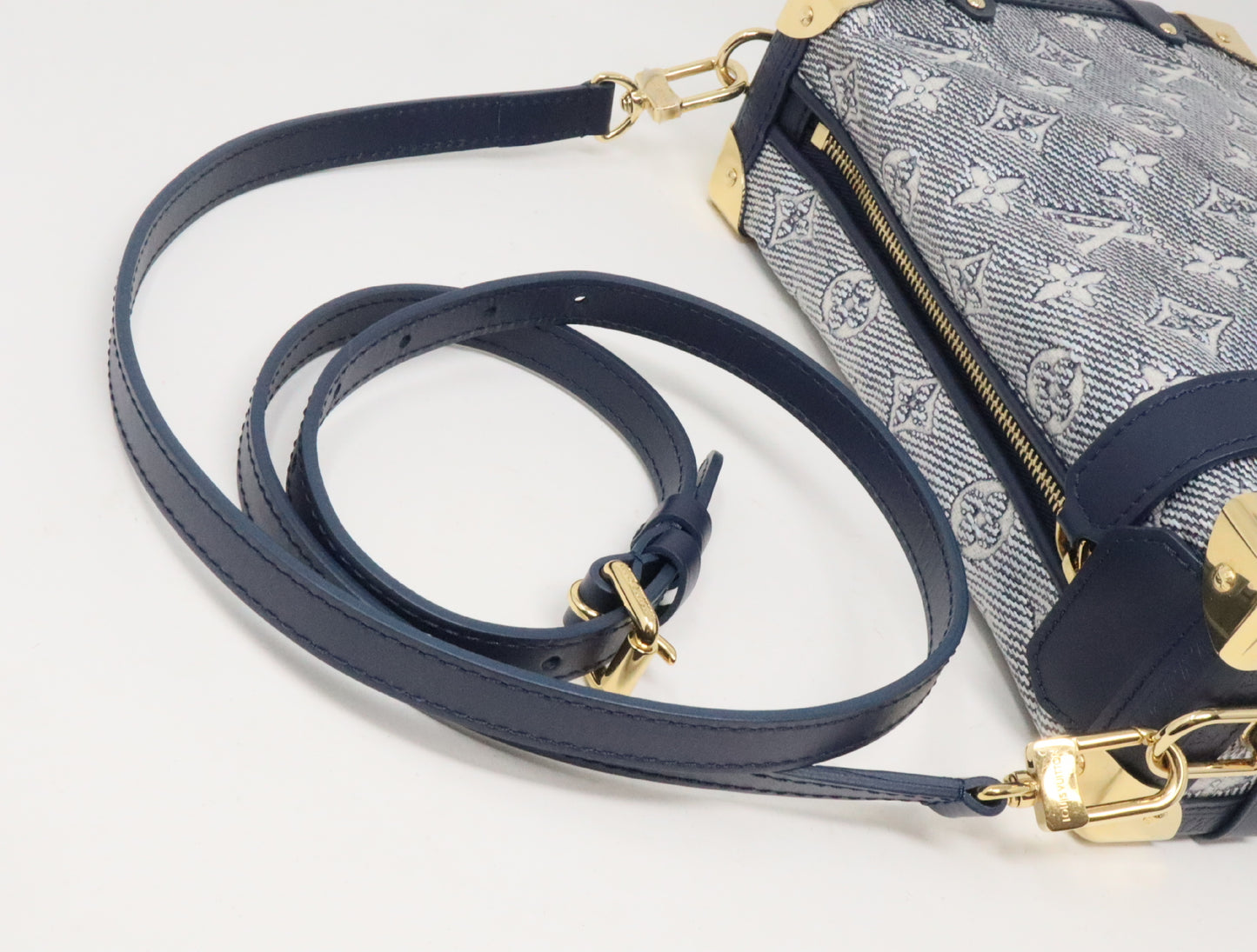 LOUIS VUITTON Monogram Laminated Jacquard Side Trunk M22944 RFID Shoulder Bag