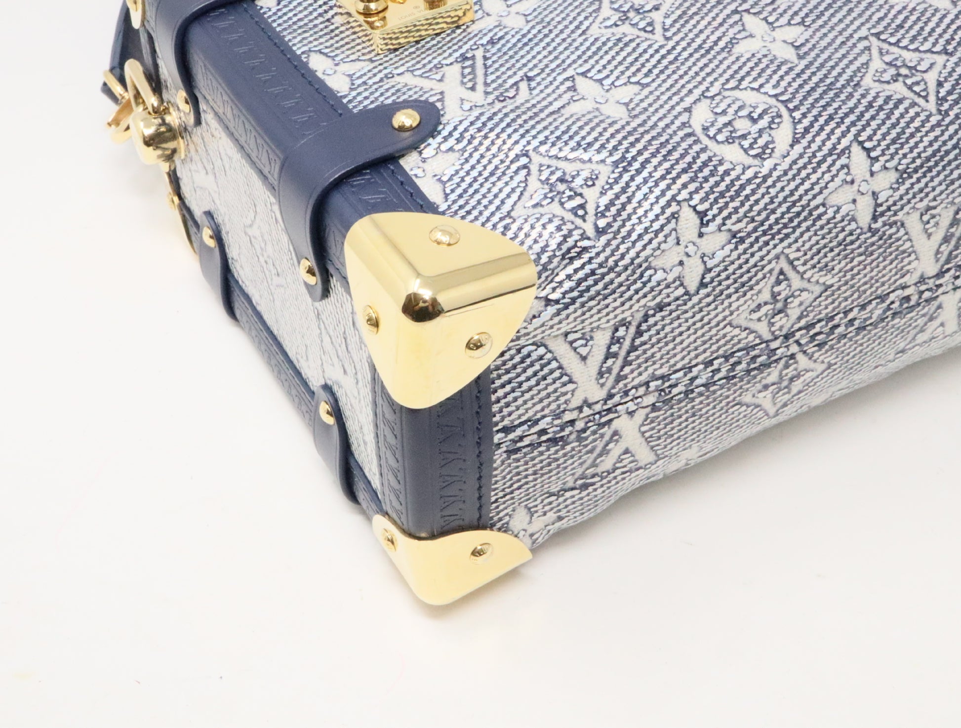 LOUIS VUITTON Monogram Laminated Jacquard Side Trunk M22944 RFID Shoulder Bag