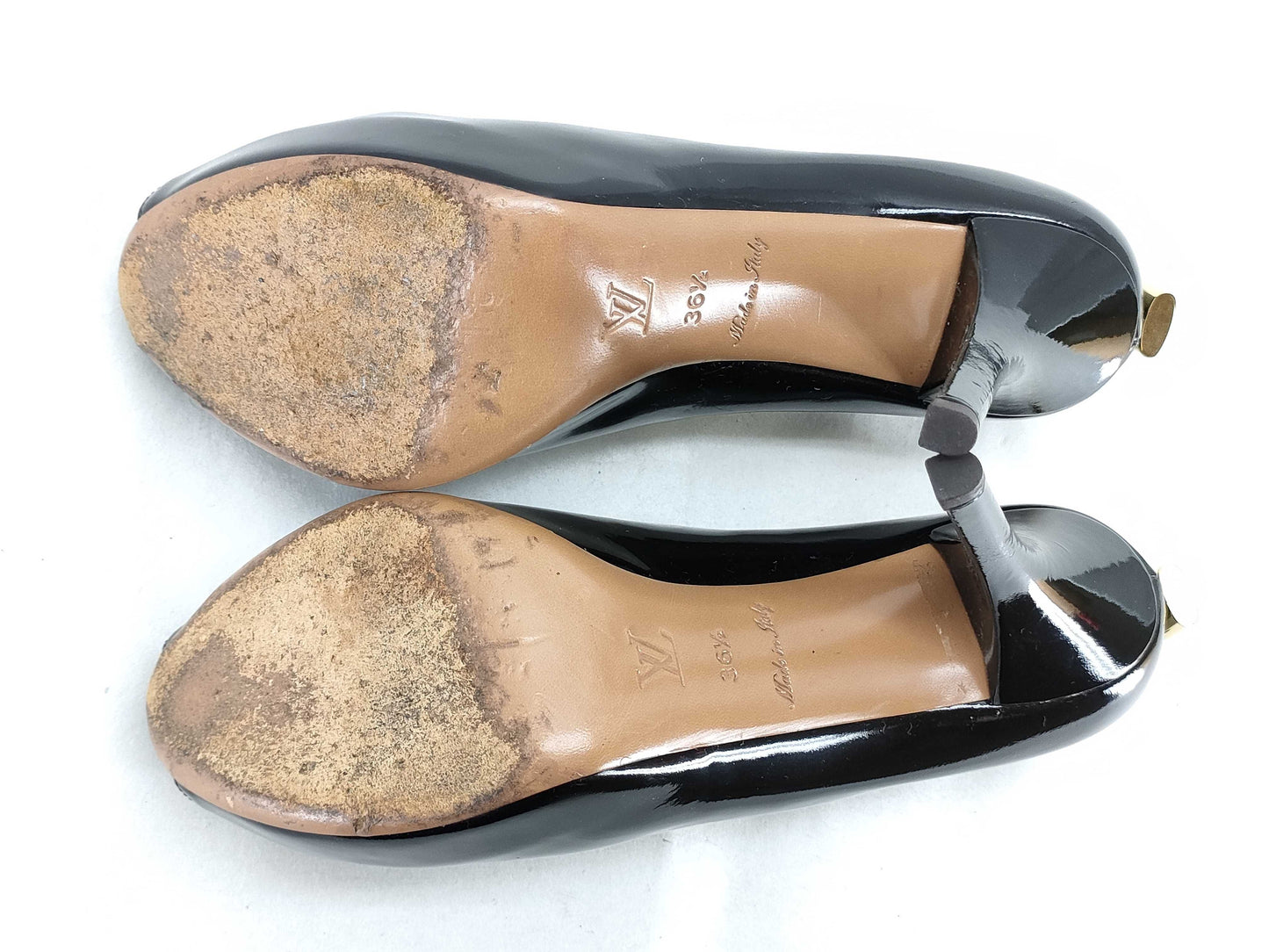 LOUIS VUITTON LouisVitton Women's Shoes Size 36.5 Pumps