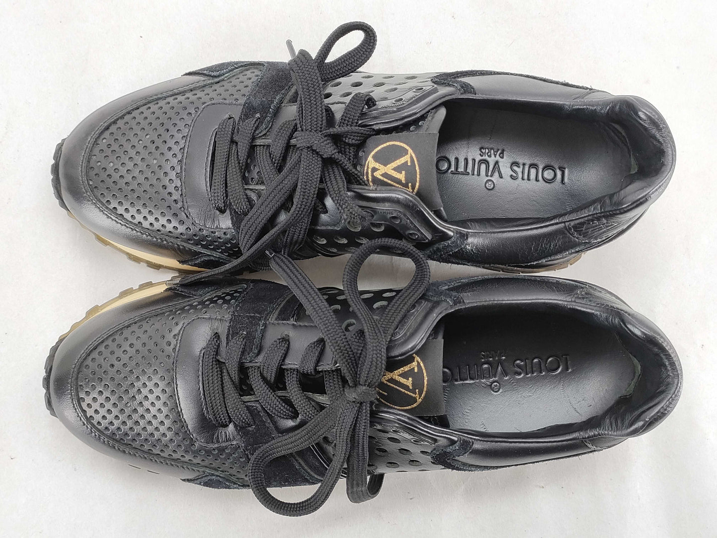 LOUIS VUITTON Louis Vuitton Women's Shoes Size 34.5 Sneakers