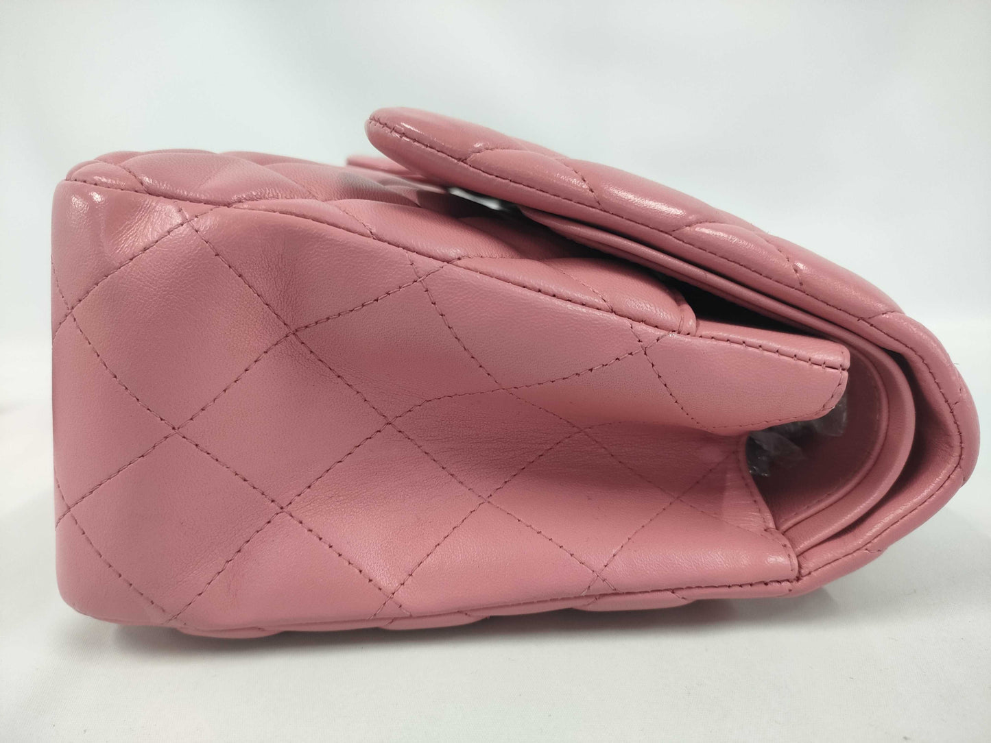 CHANEL Matelasse Pink Shoulder Bag