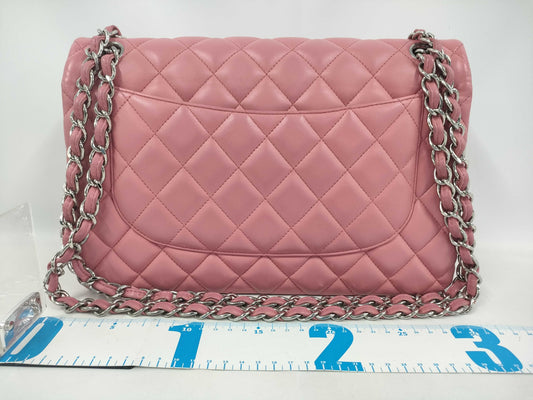 CHANEL Matelasse Pink Shoulder Bag