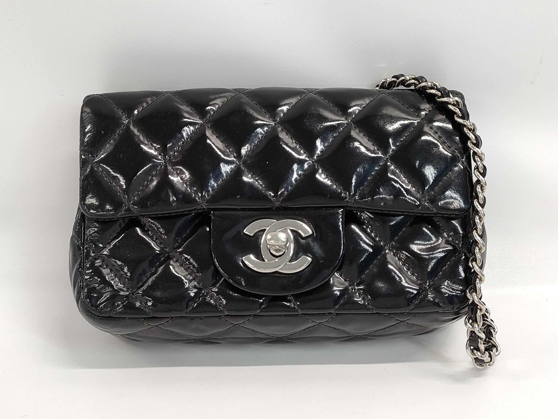 CHANEL Patent Shoulder Bag