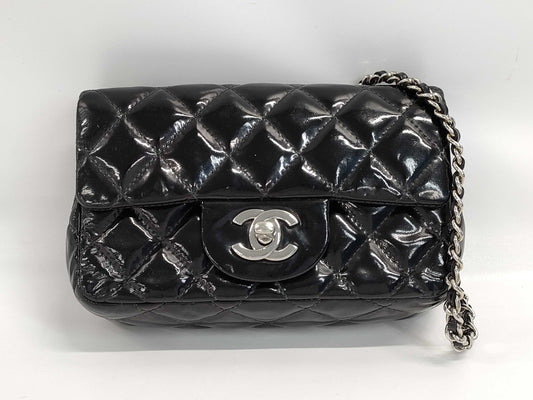 CHANEL Patent Shoulder Bag
