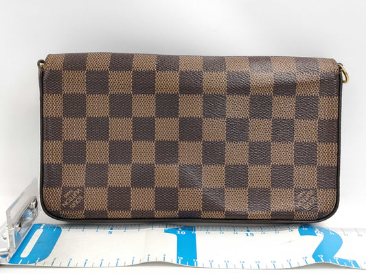 LOUIS VUITTON Damier Felicie Pochette Chain Shoulder Bag