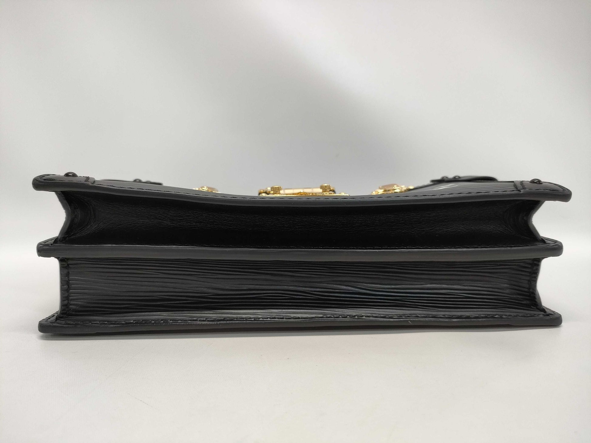 LOUIS VUITTON Epi Trunk Clutch Shoulder Bag