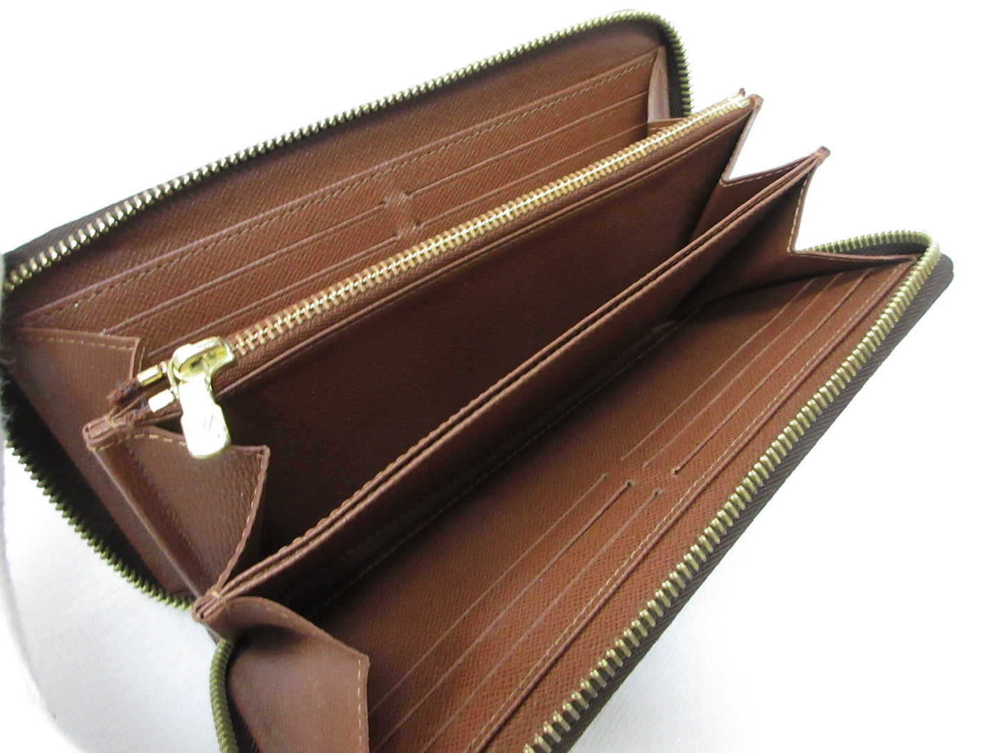 LOUIS VUITTON LOUIS VUITTON Monogram M42616 Zippy Wallet Long Wallet LM5118 Wallet