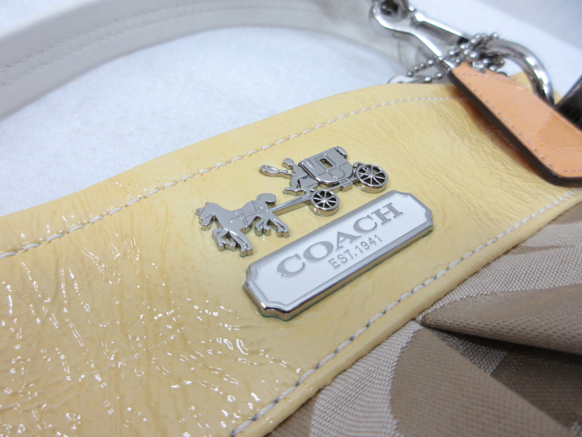 COACH COACH 14579 Op Art Canvas x Patent Leather 2WAY Handbag Shoulder Shoulder Bag