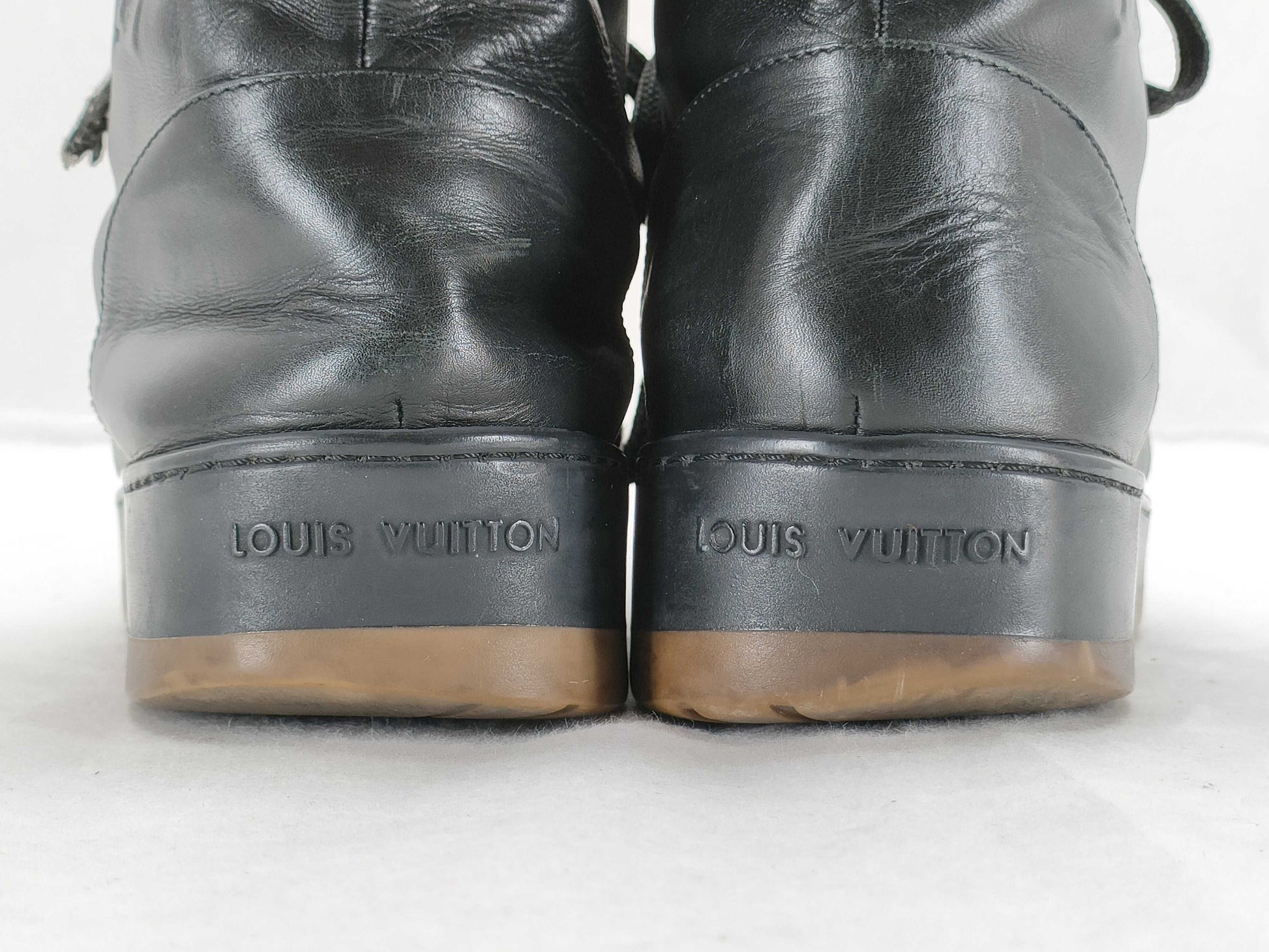 LOUIS VUITTON Vuitton Leather Sneakers Boots Other Shoes