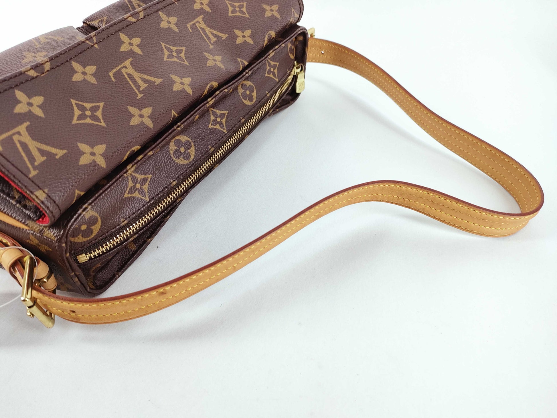 LOUIS VUITTON Monogram Monogram Vivashite MM Shoulder Bag Shoulder Bag
