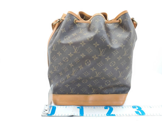 LOUIS VUITTON Monogram Noe Shoulder Bag