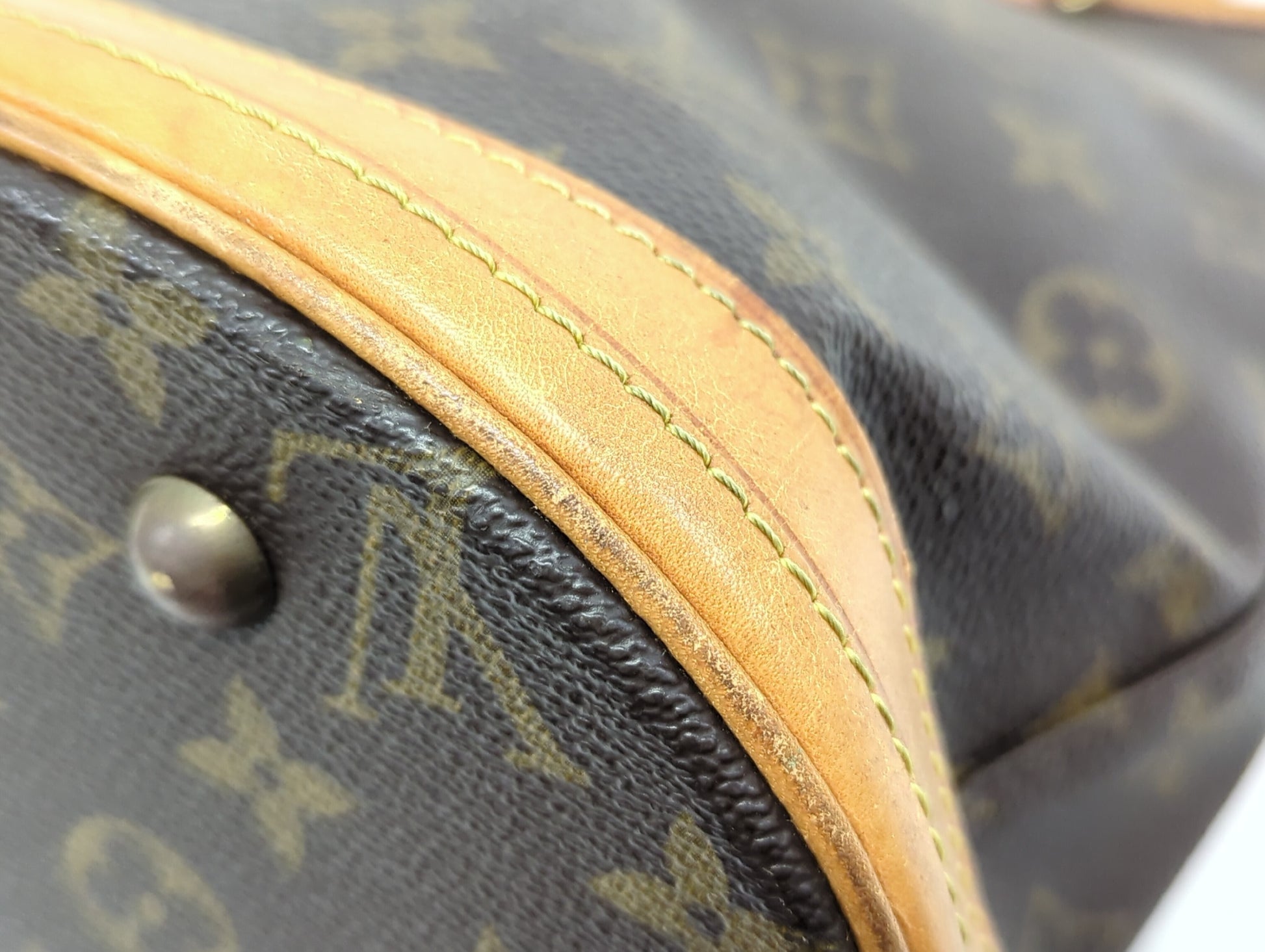 LOUIS VUITTON M42238 Monogram Bucket PM Boston Bag