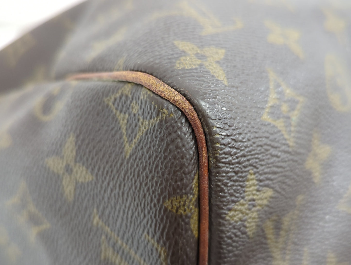 LOUIS VUITTON M41526 Monogram Speedy 30 Handbag