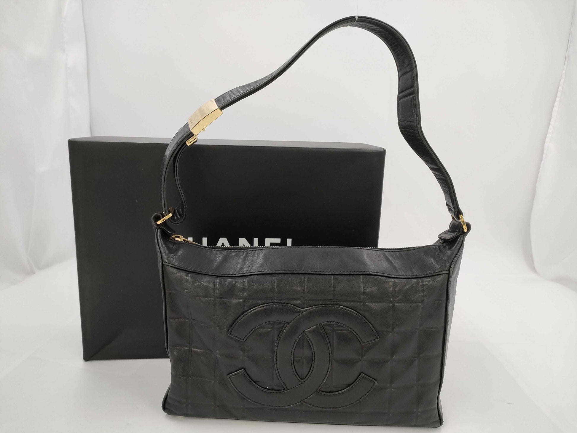 CHANEL Chocolate Bar Leather Coco Mark Shoulder Bag