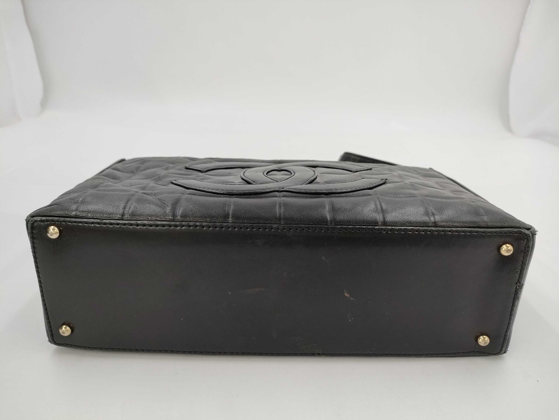 CHANEL Chocolate Bar Leather Coco Mark Shoulder Bag