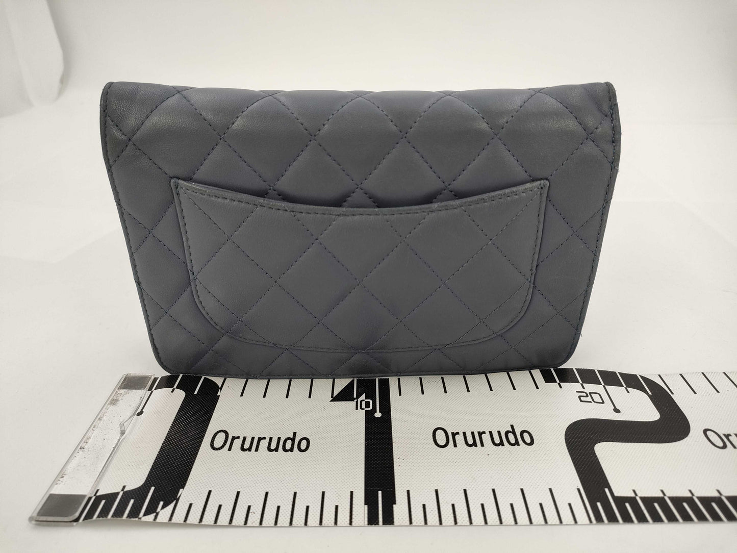 CHANEL Matelasse Chain Wallet Lamb Shoulder Bag
