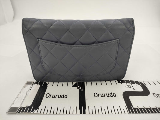 CHANEL Matelasse Chain Wallet Lamb Shoulder Bag