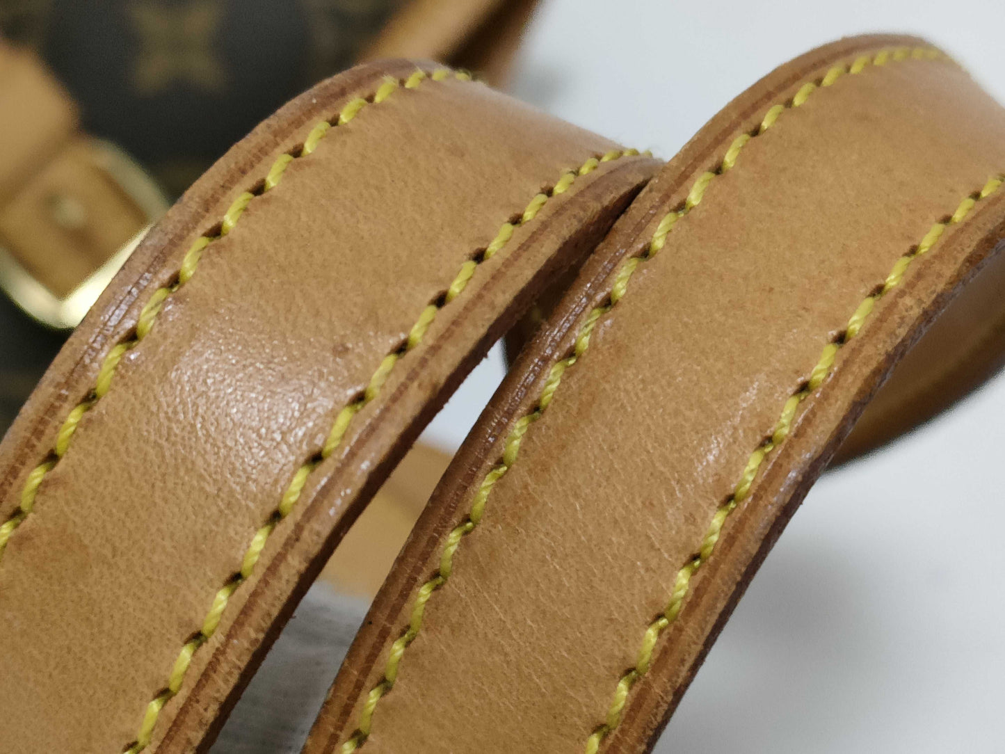 LOUIS VUITTON Monogram M42236 Bucket GM Handbag