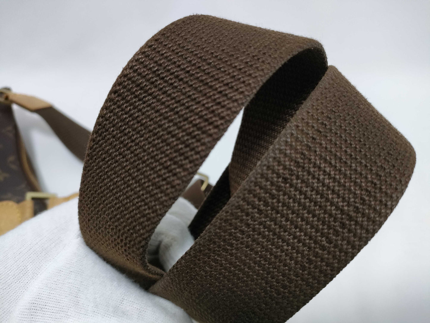 LOUIS VUITTON Monogram M40044 Pochette Bosfall Shoulder Bag
