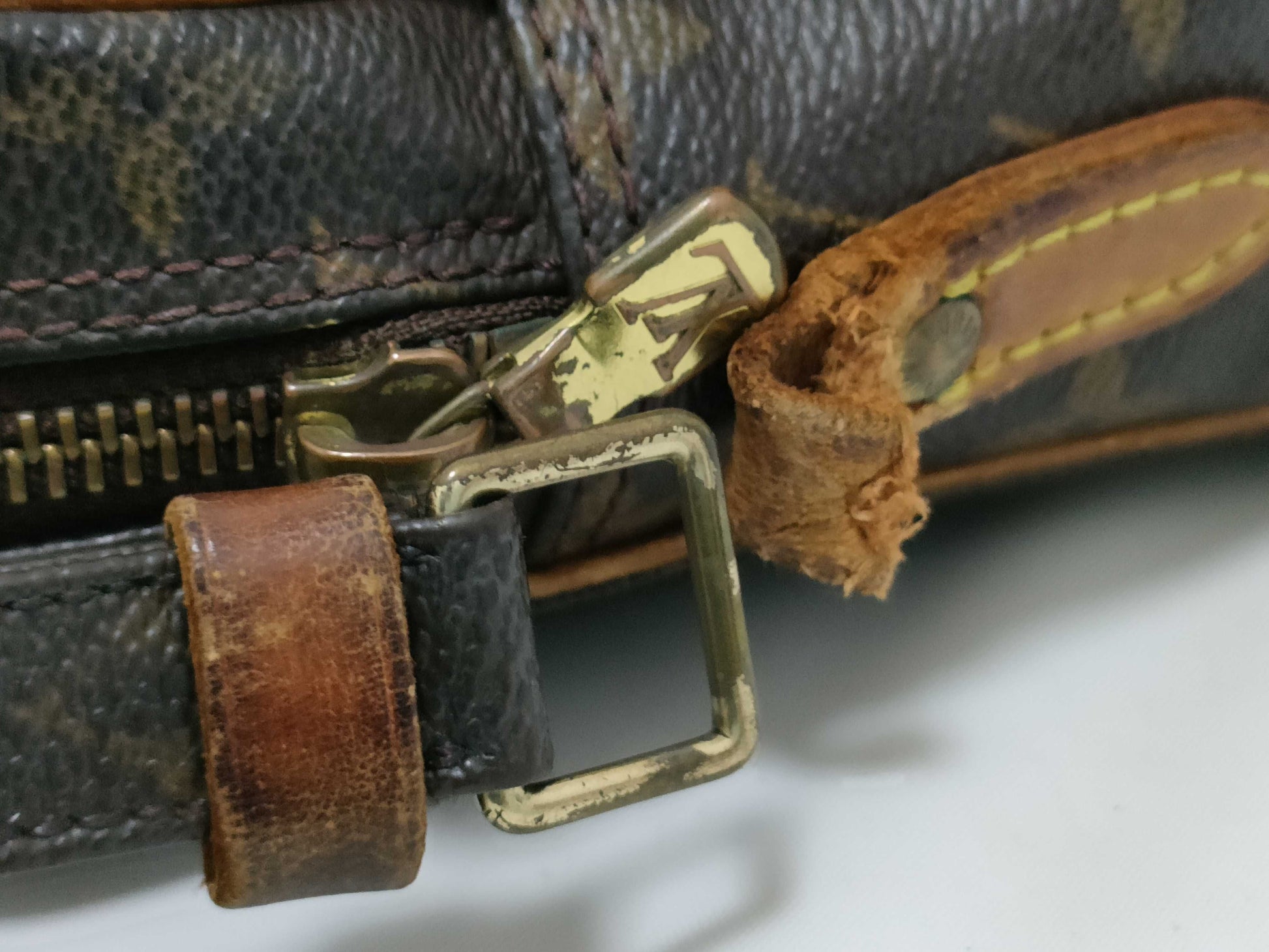 LOUIS VUITTON Monogram M45236 Amazon Shoulder Bag