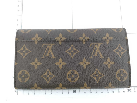 LOUIS VUITTON Monogram M83580 Portefeuille Sarah Wallet