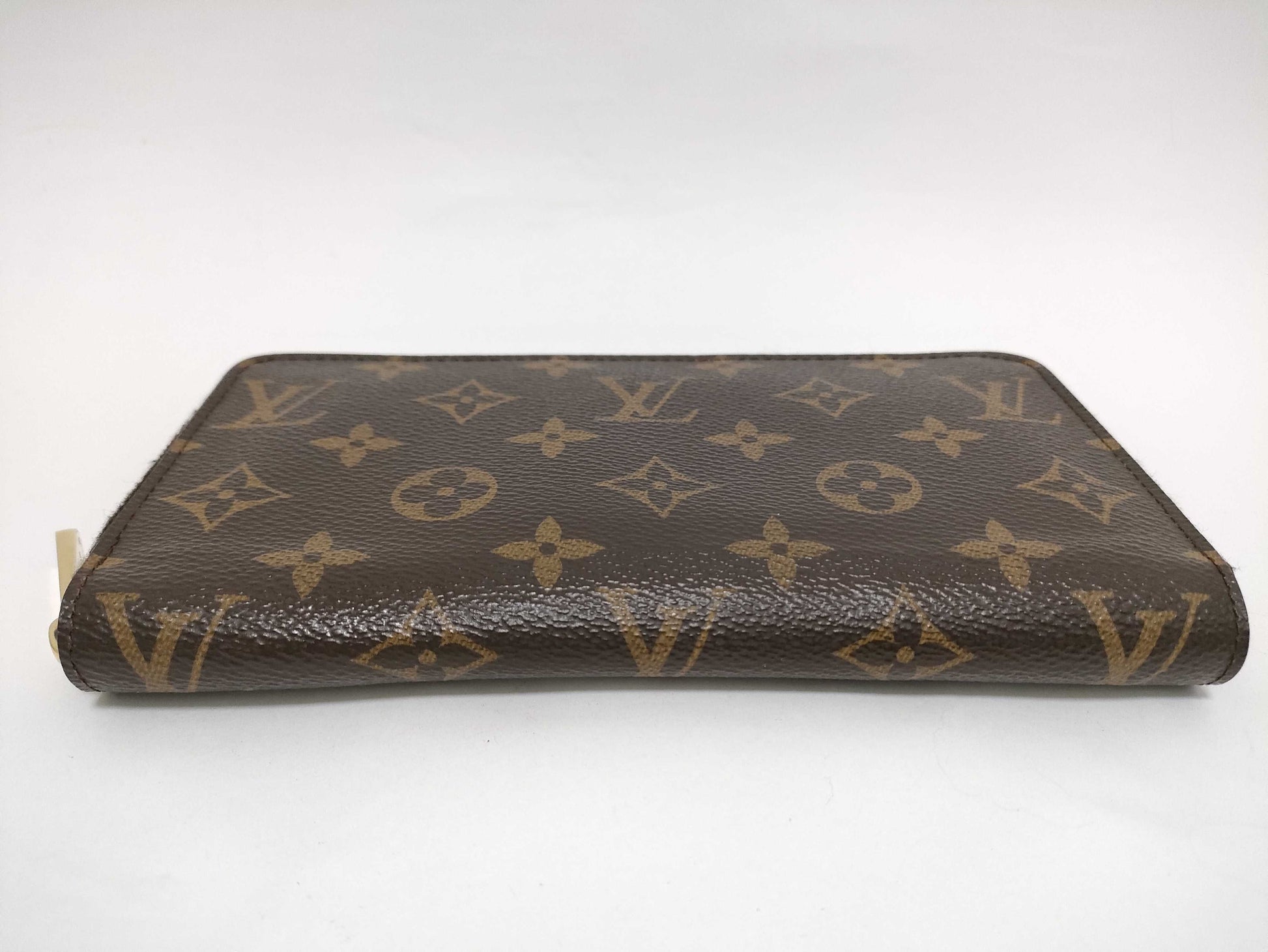 LOUIS VUITTON Monogram M41896 Zippy Wallet Wallet
