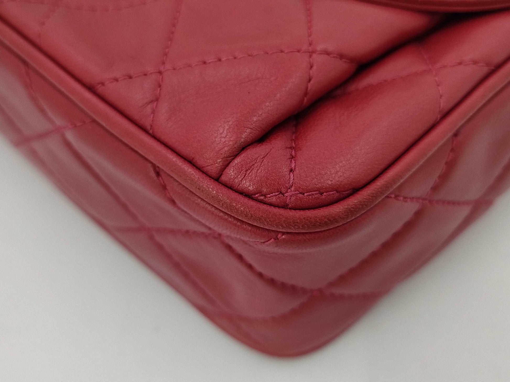 CHANEL CHANEL Matelasse Lambskin Shoulder Bag Red with Seal Card