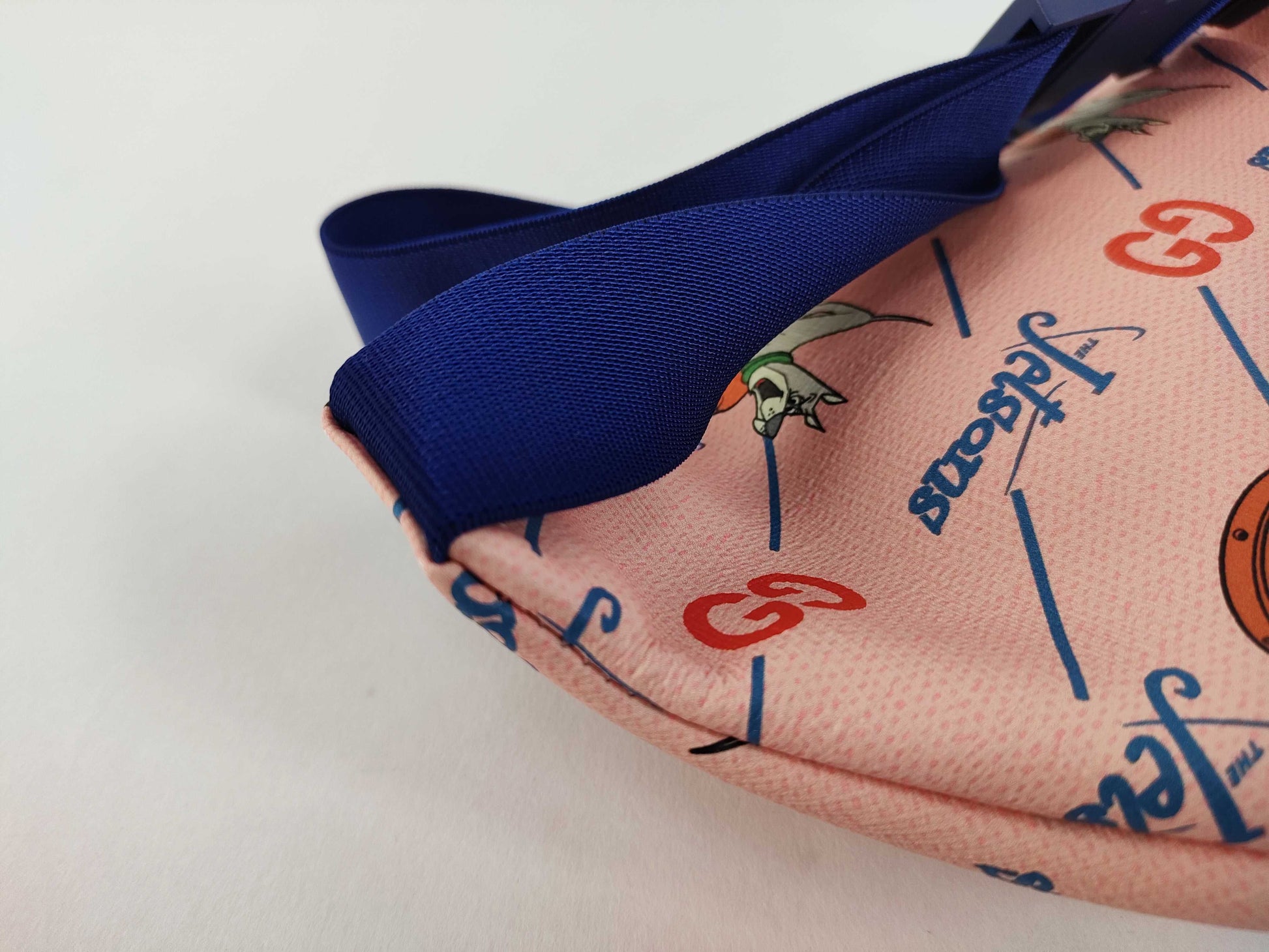 GUCCI GUCCI Gucci x The Jetsons Collaboration Body Bag Waist Bag Storage Bag Booklet Waist Bag
