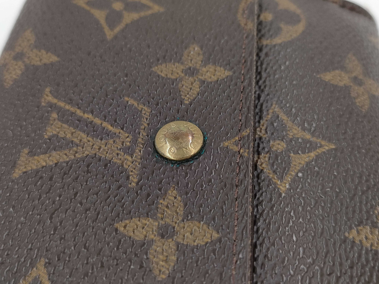 LOUIS VUITTON wallet