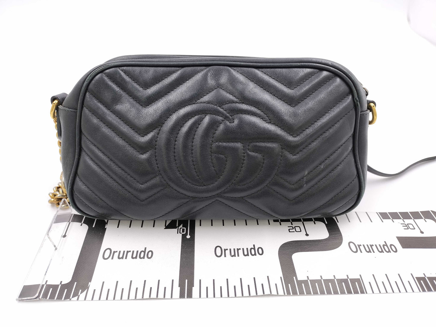 GUCCI GG Mamont Cuff Black Shoulder Bag