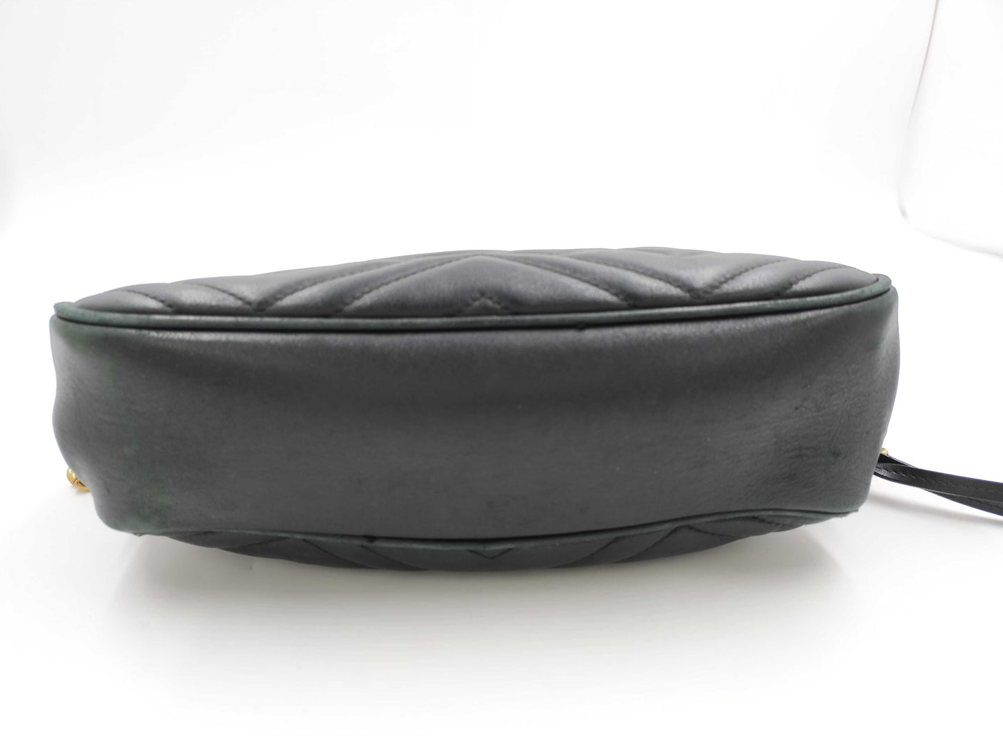 GUCCI GG Mamont Cuff Black Shoulder Bag