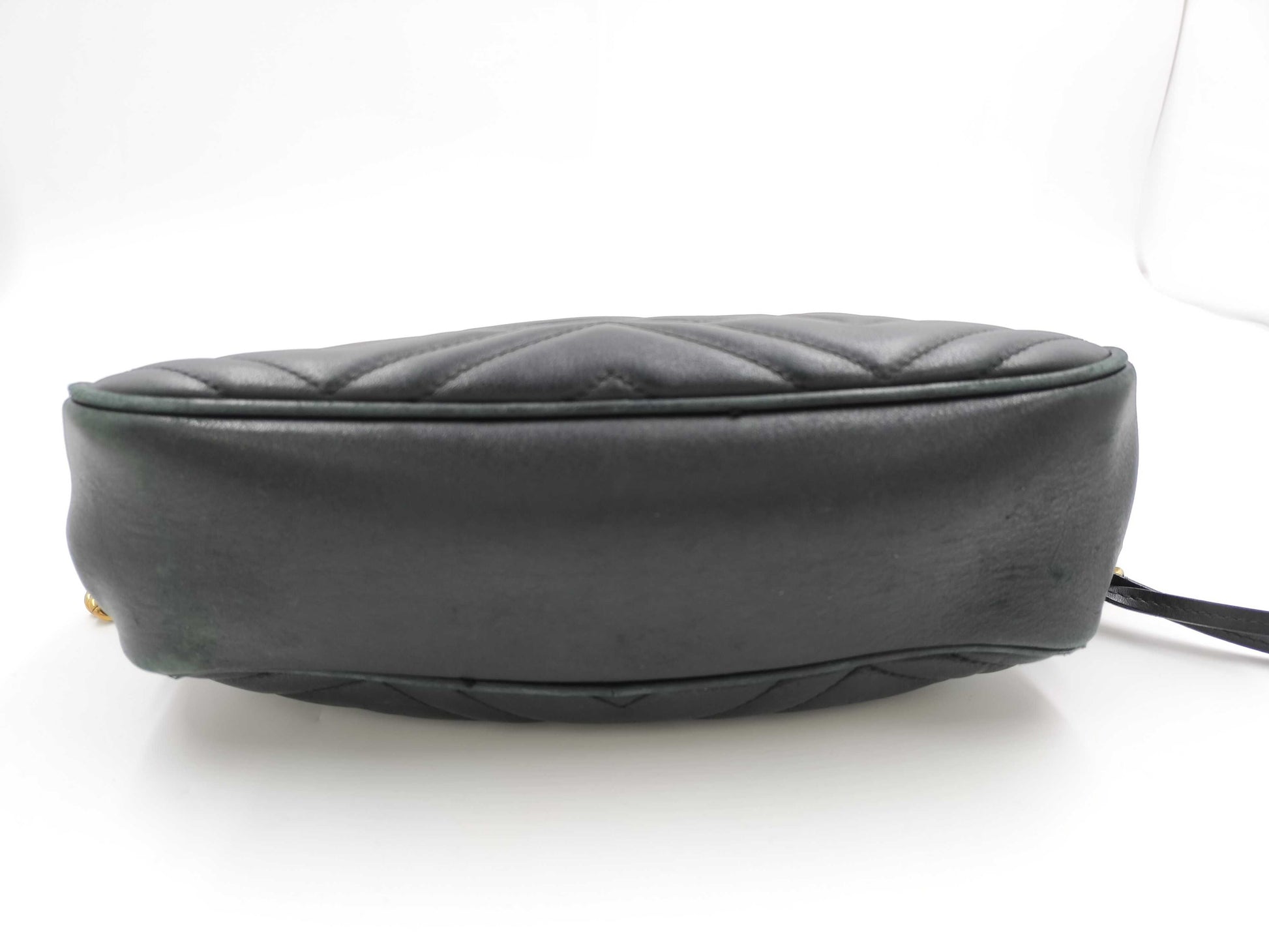 GUCCI GG Mamont Cuff Black Shoulder Bag