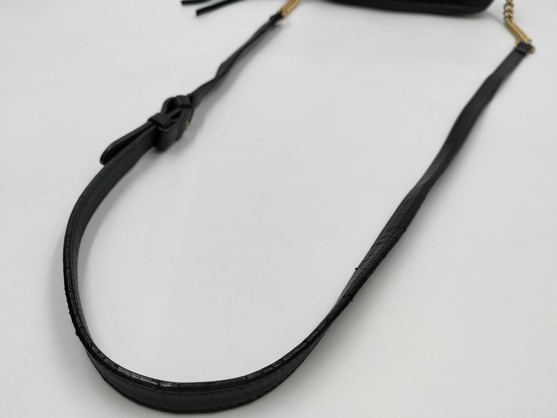 GUCCI GG Mamont Cuff Black Shoulder Bag