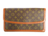 LOUIS VUITTON Monogram Monogram Pochettum Serial 832 Second Bag
