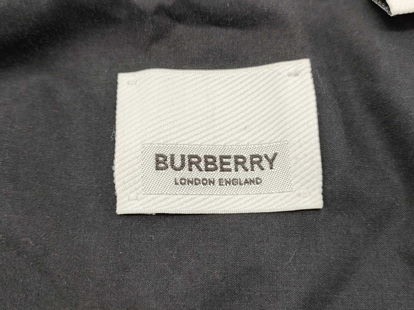 BURBERRY 8029890 Logo Print Long Sleeve Shirt