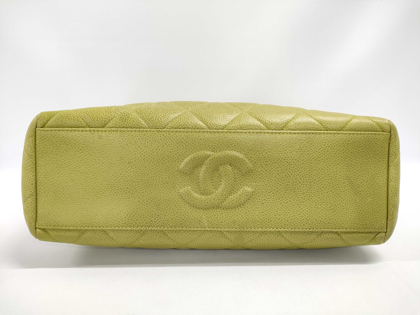 CHANEL Matelasse Coco Mark Clasp Caviar Leather Chain Hand Shoulder Bag