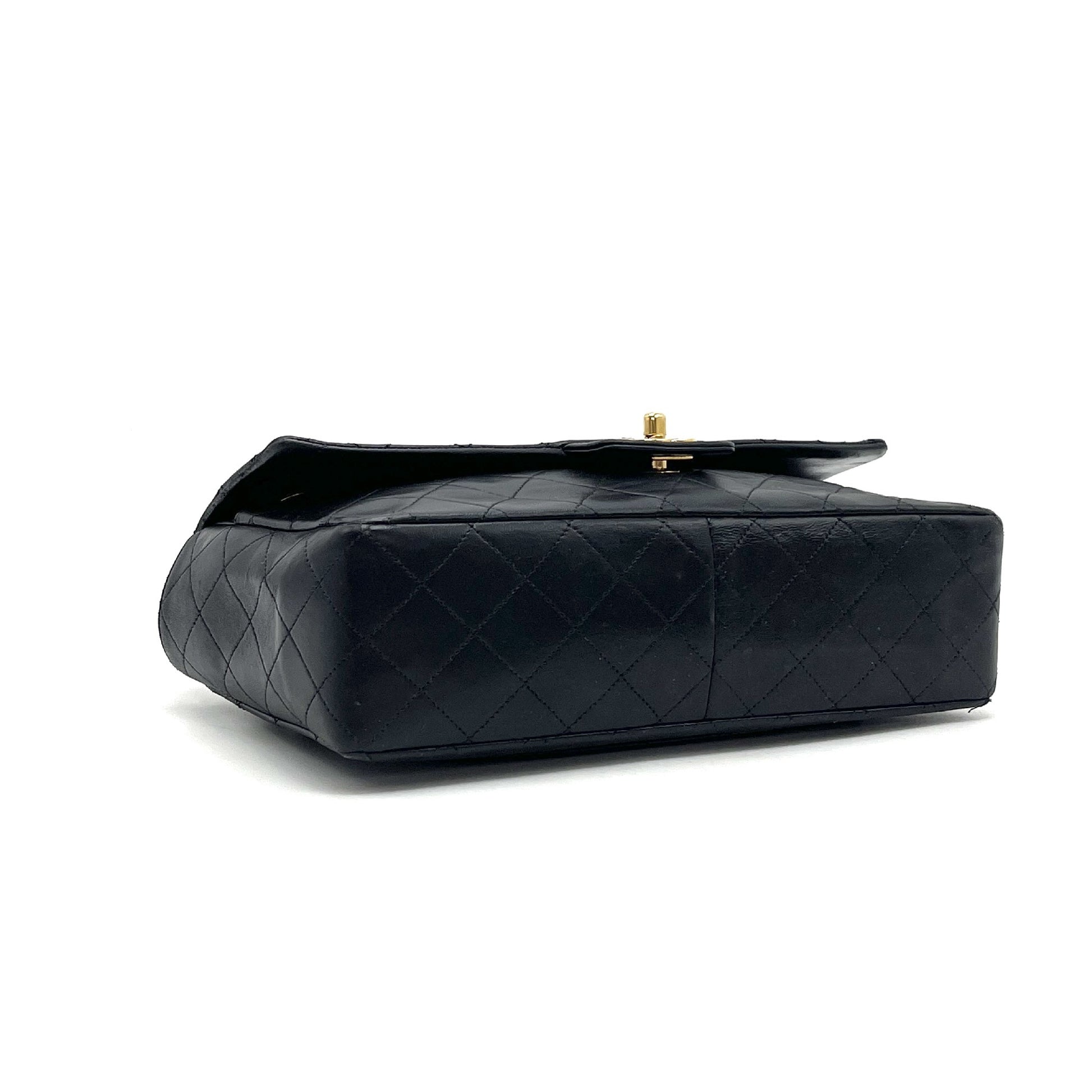 CHANEL Matlasse Turnlock Cocomark Pouch Lambskin Chain Shoulder Bag Shoulder Bag