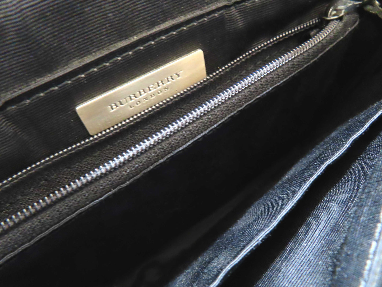 BURBERRY 3-piece bag