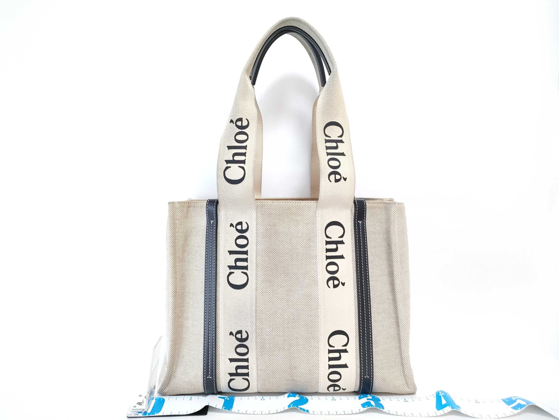 chloe Chloe Woody Medium Canvas/Beige Tote Bag