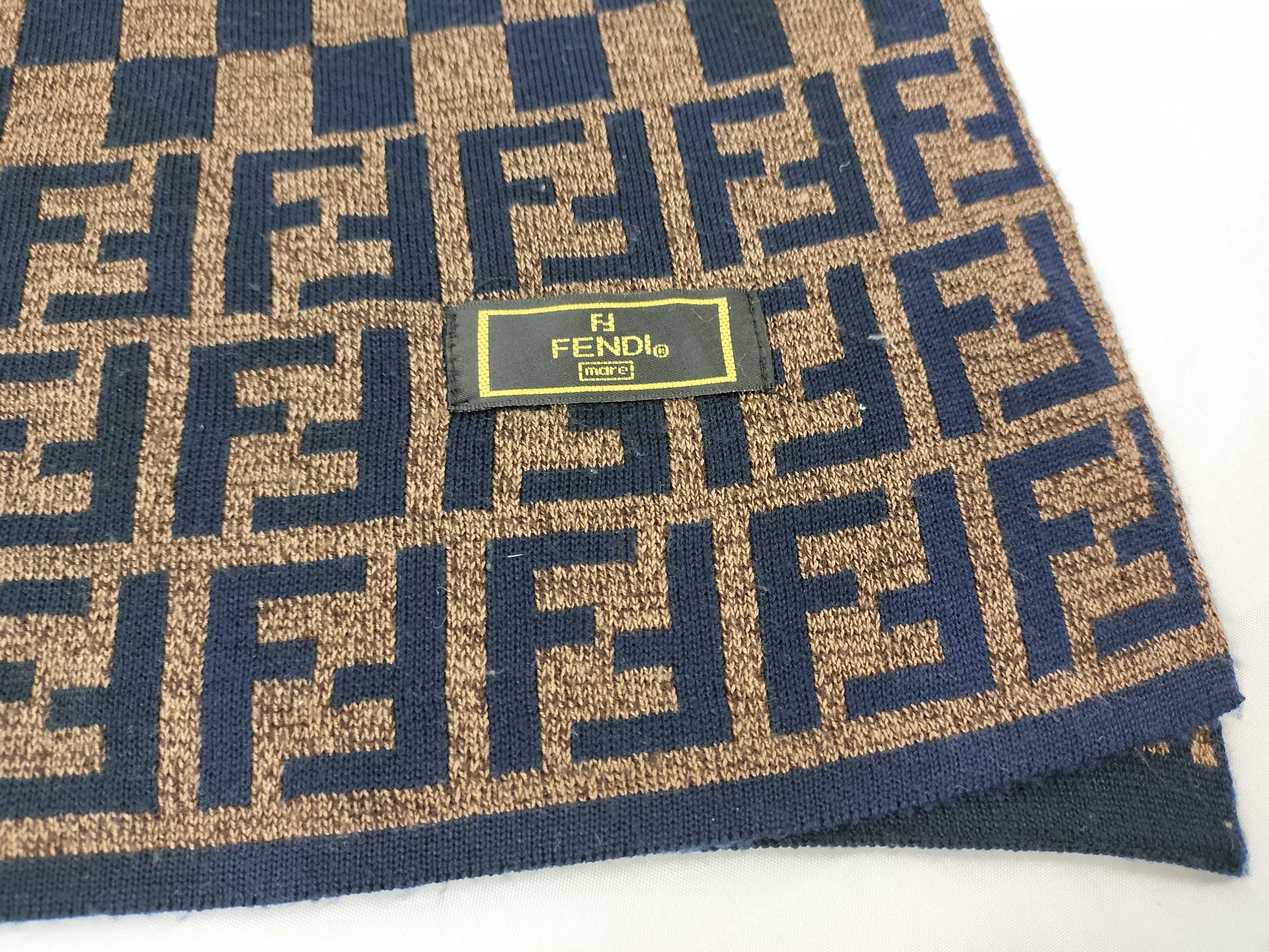 FENDI Zucca Pattern Fendi Zucchino Muffler Muffler