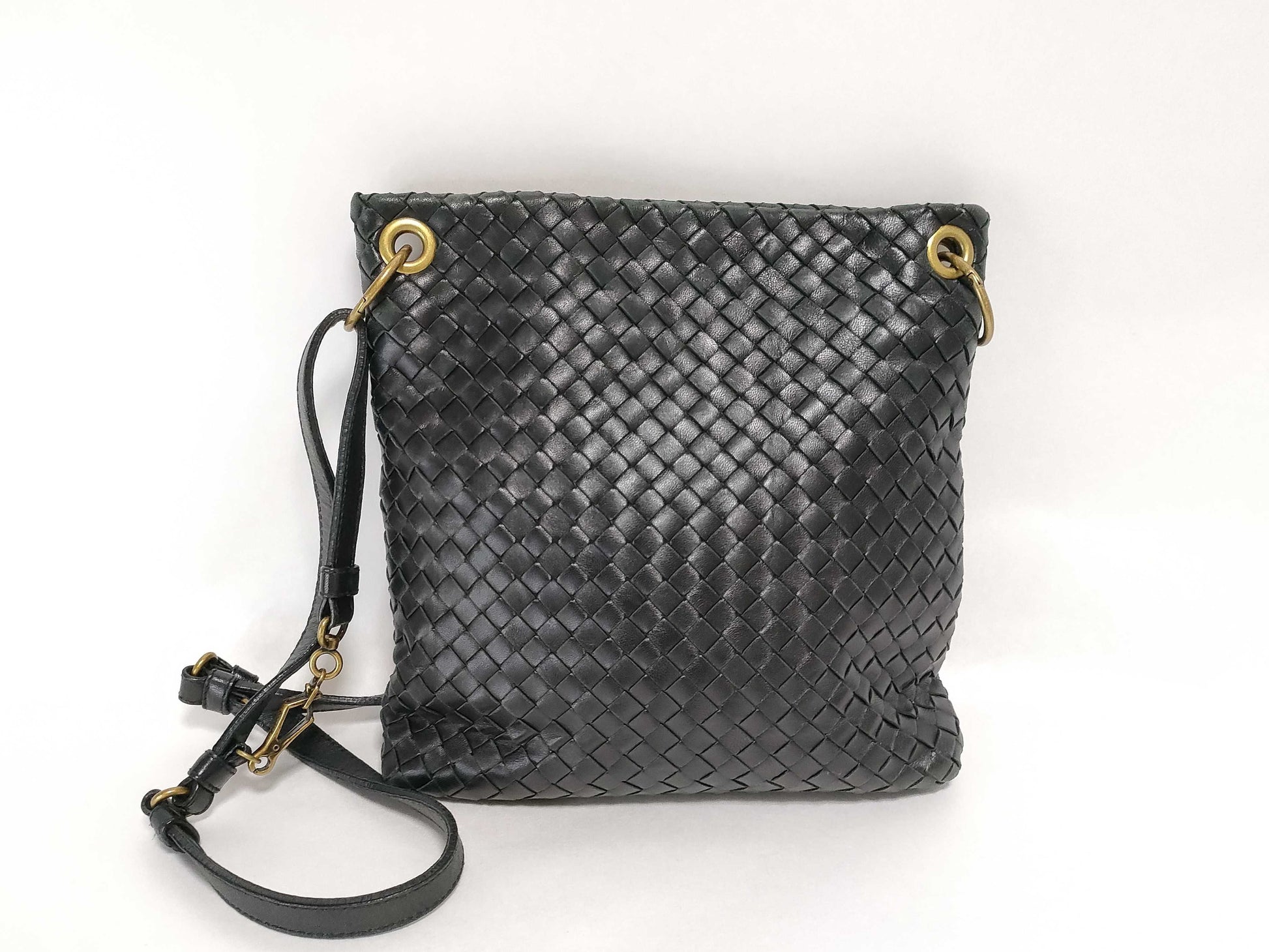 BOTTEGA VENETA Intrecciato Intrecciato Intrecciato Shoulder Bag Black Shoulder Bag