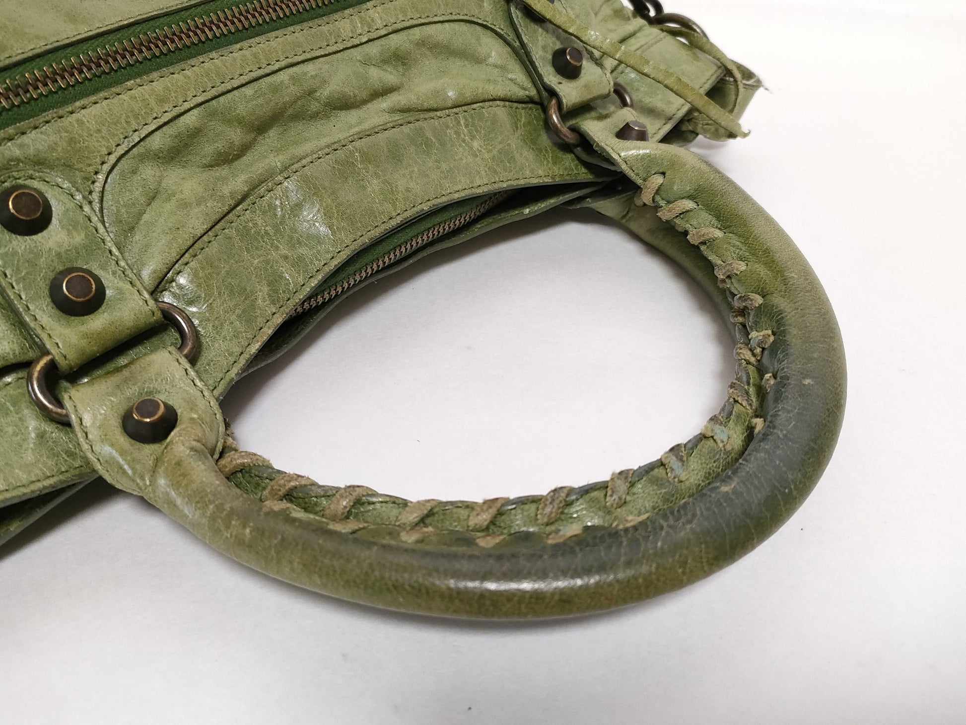 BALENCIAGA The City Balenciaga City Handbag Green Handbag