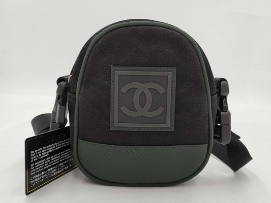 CHANEL Sport Shoulder Bag Green Shoulder Bag