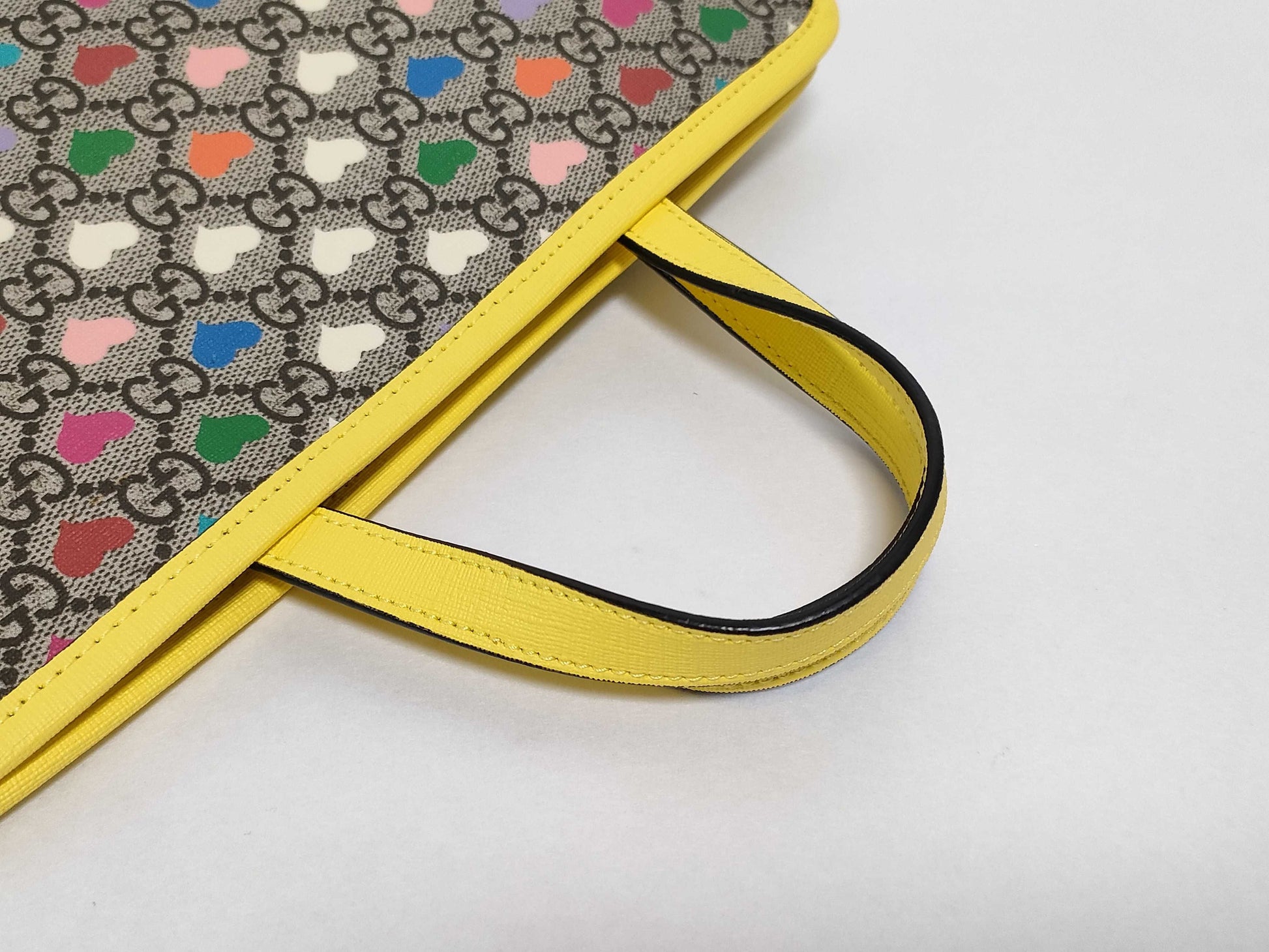 GUCCI GG Supreme Gucci GG Supreme Handbag Yellow Children's Handbag