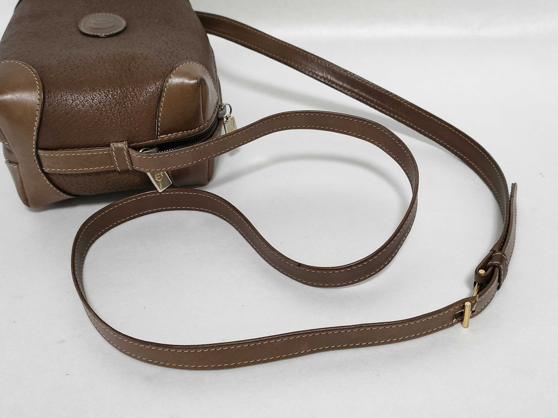 GUCCI Gucci Shoulder Bag Brown Shoulder Bag