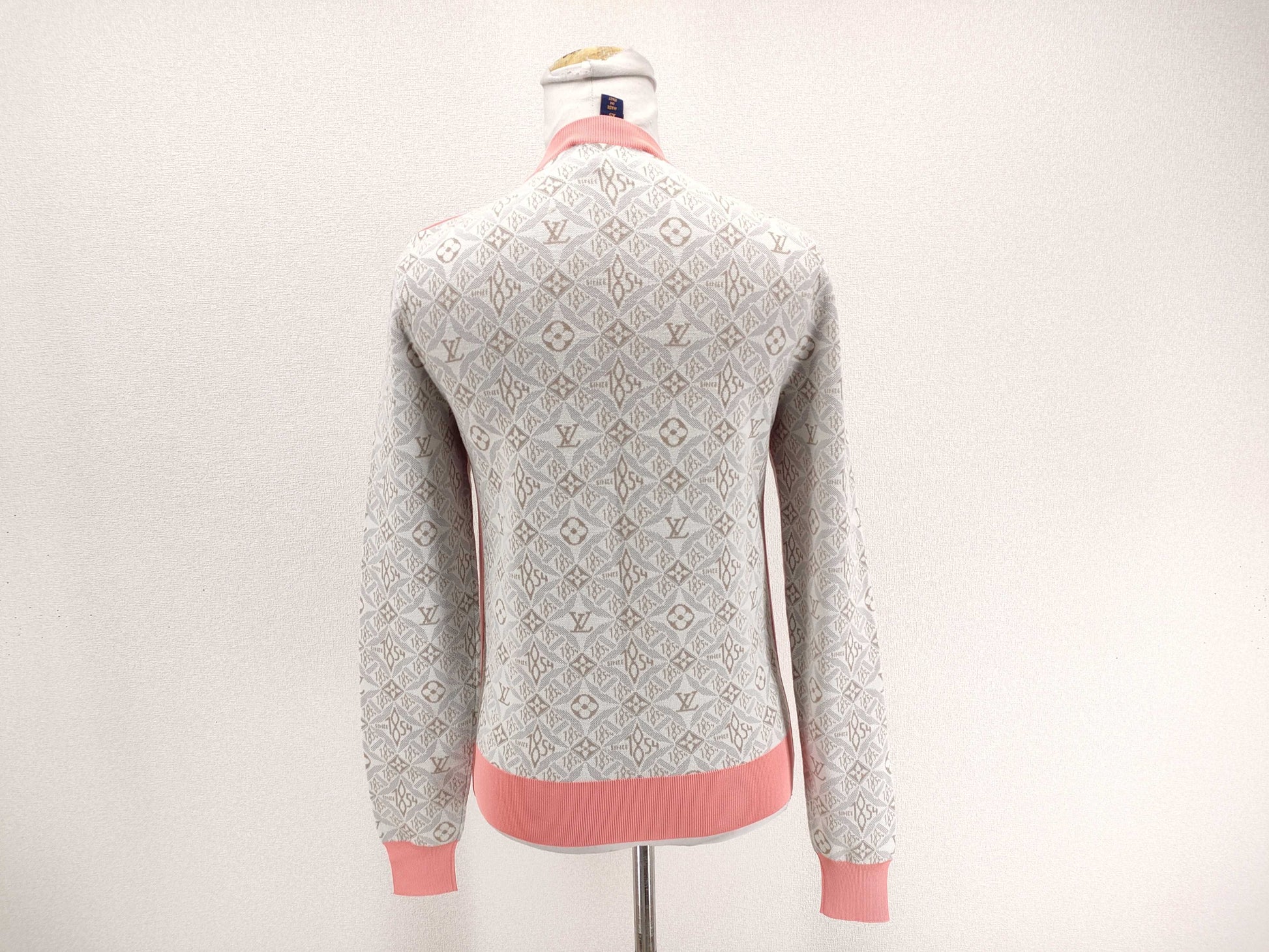 LOUIS VUITTON Louis Vuitton Monogram Knit Long Sleeve Contrast Trim Top