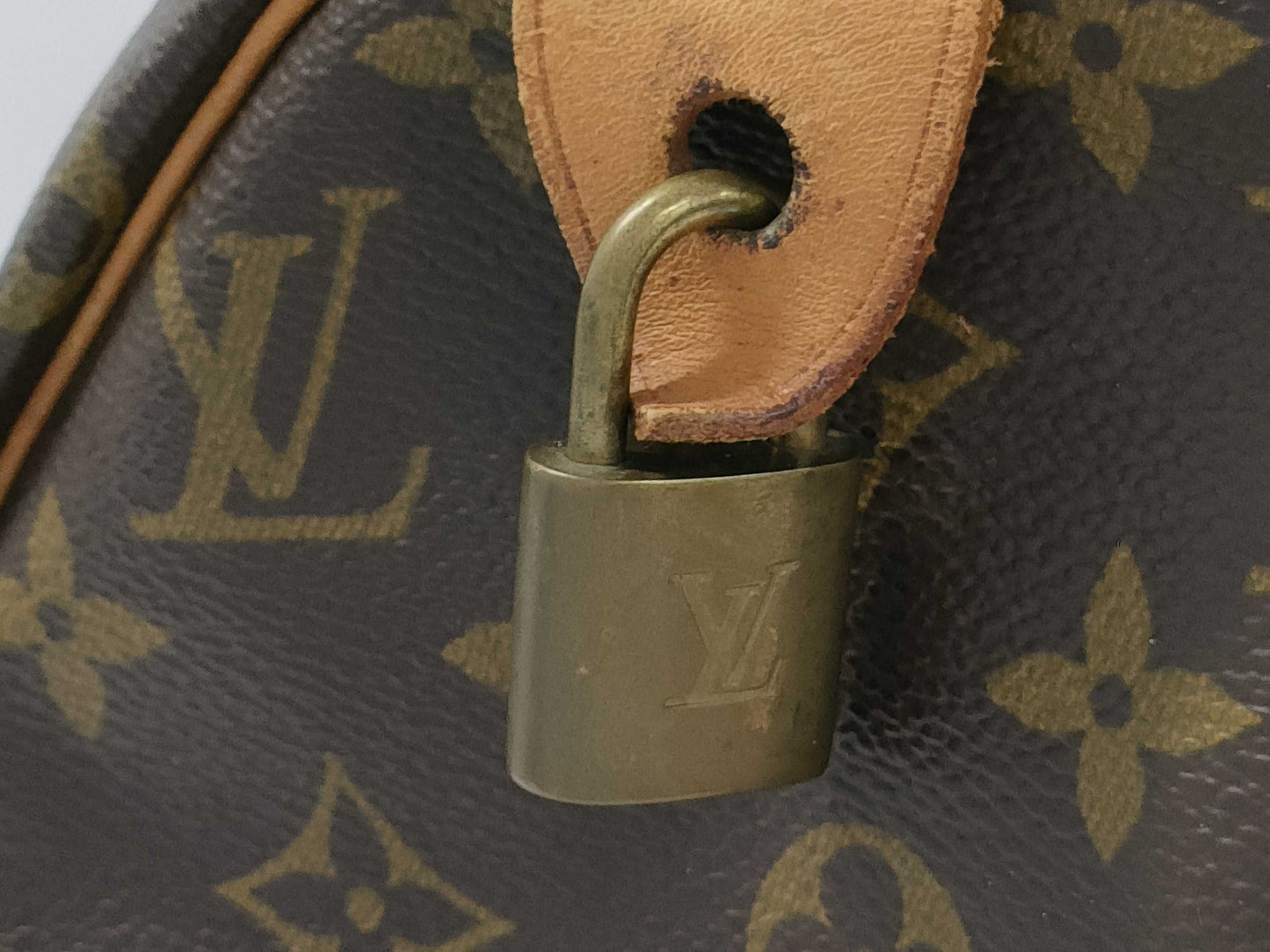 LOUIS VUITTON Louis Vuitton Speedy 40 Handbag Boston Bag